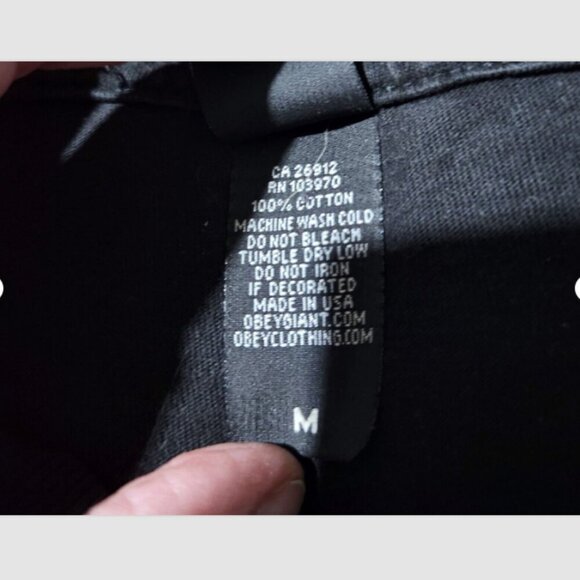 Shepard Fairey Obey T Shirt Duality of Humanity Men's Medium Large Graphic Flaw - Picture 4 of 9